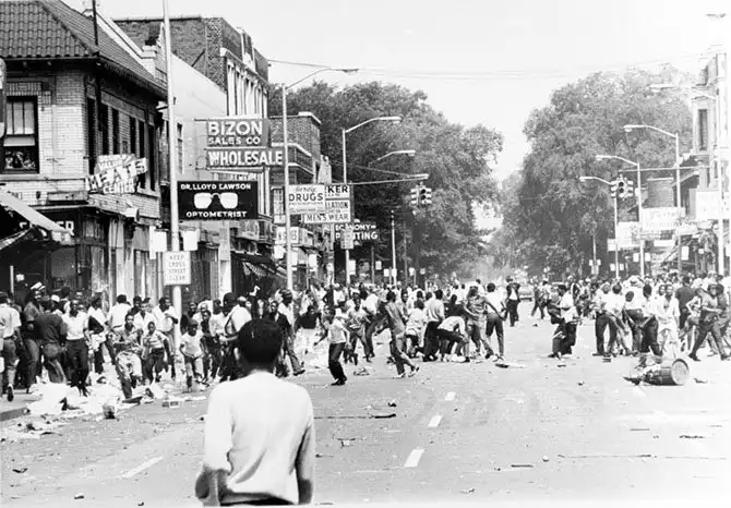 Детройт тогда и сейчас