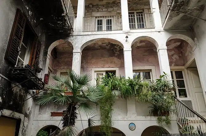 Прогулка по историческому городу в Хорватии