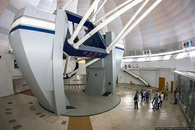 Экскурсия на самый большой телескоп в Евразии