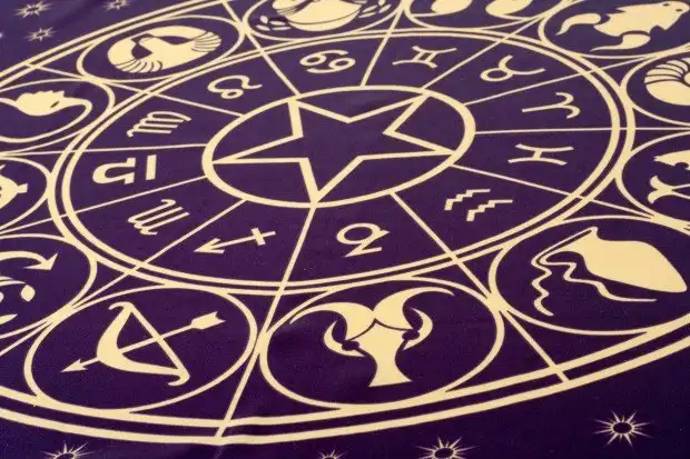 10 самых неожиданных областей применения астрологии