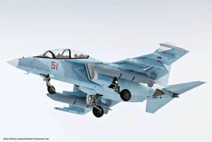 Свежие снимки Як-130