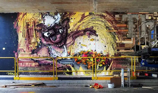 Потрясающий стрит-арт, сделанный из мусора