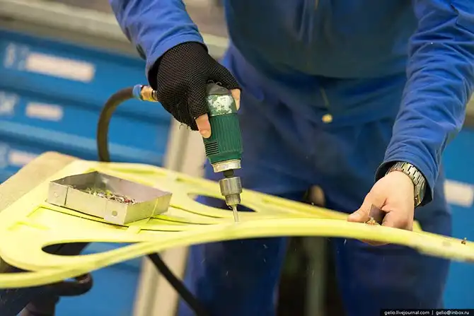 Экскурсия по Иркутскому авиационному заводу