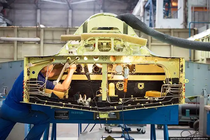 Экскурсия по Иркутскому авиационному заводу