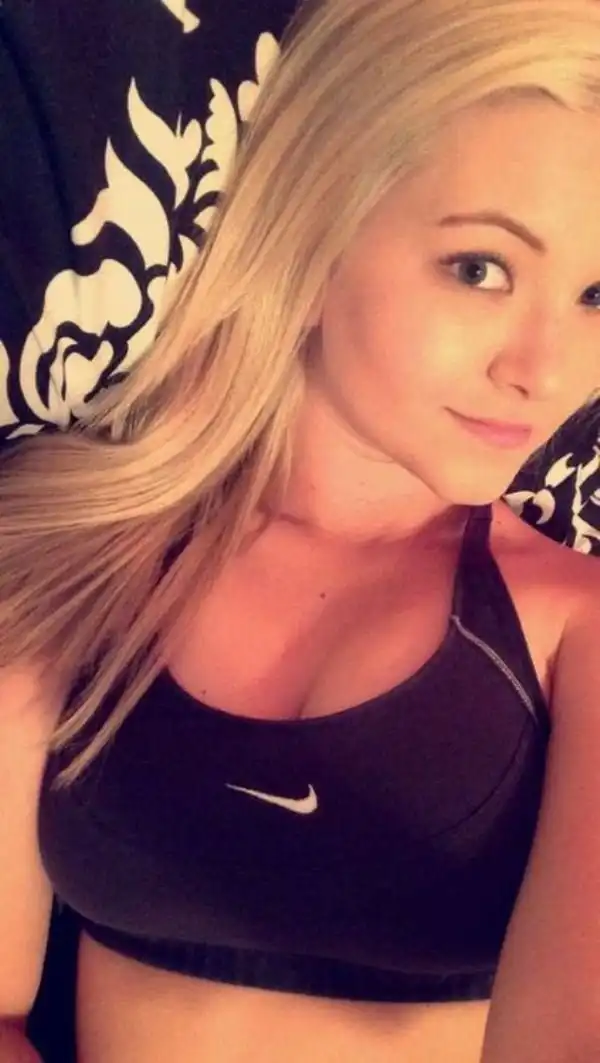 Подтянутые девушки