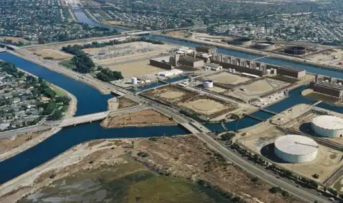 Начато сооружение самой большой литиевой аккумуляторной батареи в мире