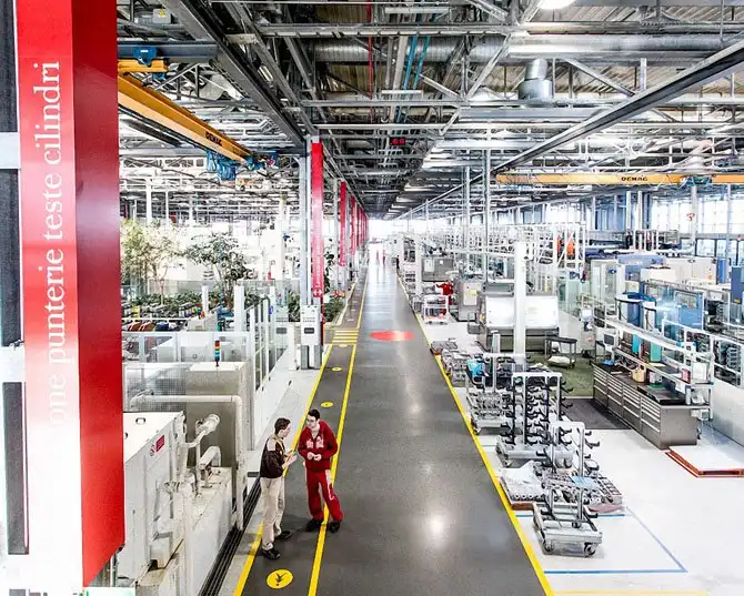 Экскурсия по заводу Ferrari