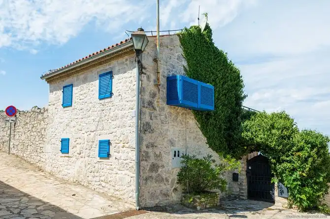 Прогулка по цветной жемчужине Адриатики