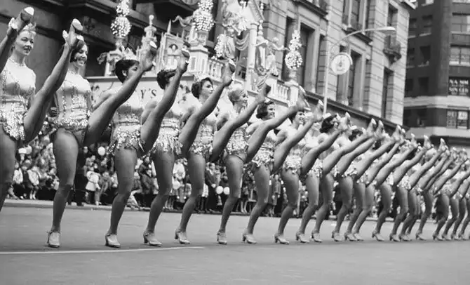 Rockettes - шоу-герлз на все времена