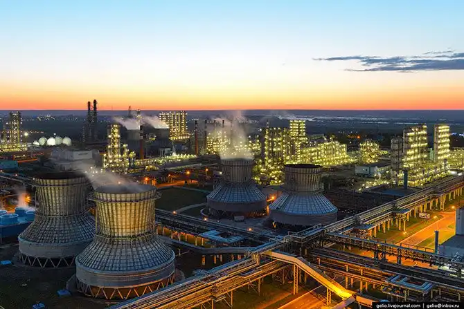 Нижнекамск — столица нефтехимии и нефтепереработки России с высоты