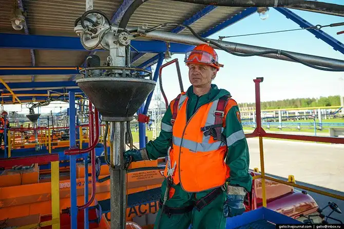 Нижнекамск — столица нефтехимии и нефтепереработки России с высоты