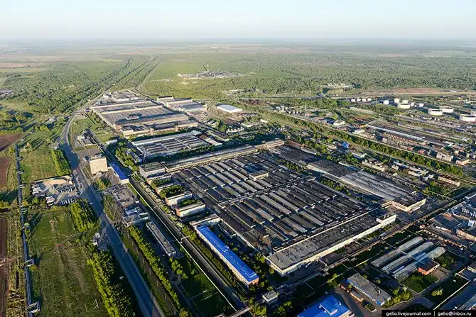 Нижнекамск — столица нефтехимии и нефтепереработки России с высоты