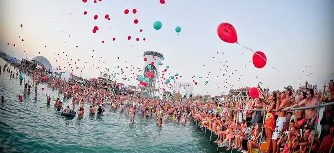 42 самых эпичных танцевальных фестиваля со всего мира