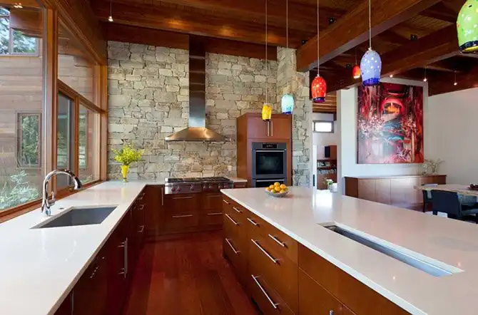 Резиденция «Лейккрест» на берегу чистого озера