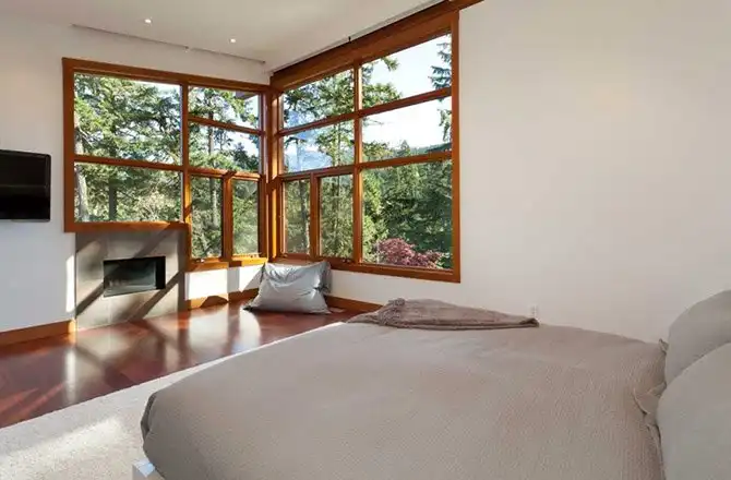 Резиденция «Лейккрест» на берегу чистого озера