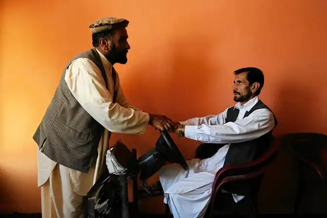 Как получают водительские права в Кабуле