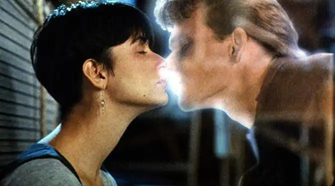 Десять лучших кинопоцелуев