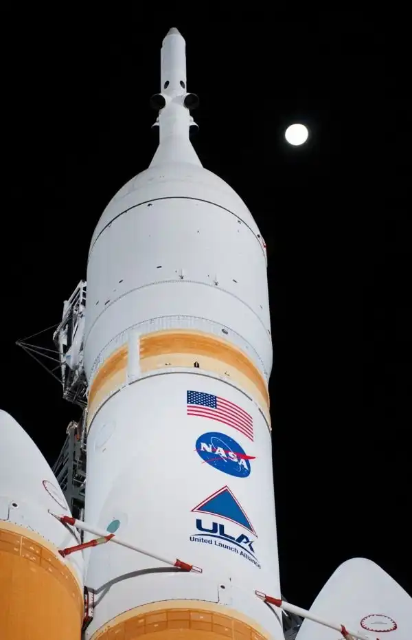 Как стартовал космический корабль Orion