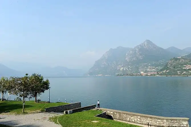 Монте-Изола на озере Изео