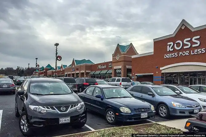 Экскурсия в самый народный магазин Америки