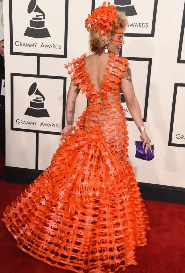 Певица Джой Вилла посетила Грэмми 2015 в невероятно откровенном платье