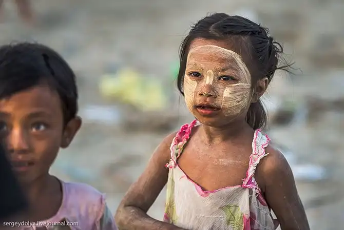 Как живут в деревне в Бирме?