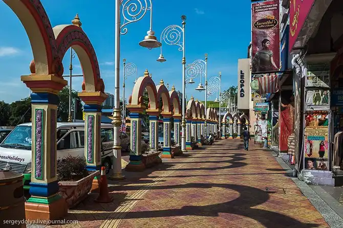 Экскурсия в индуистские и китайские храмы Куала-Лумпура