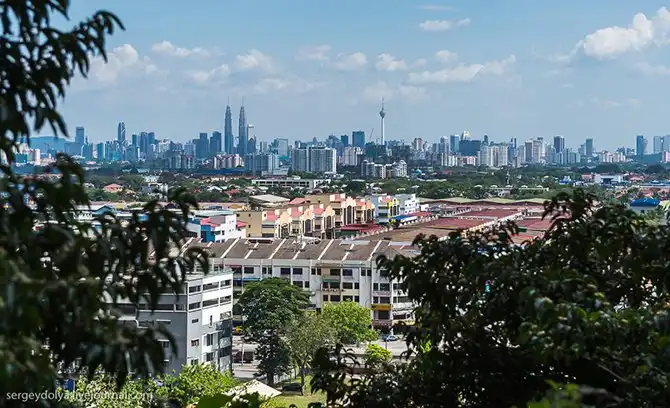 Экскурсия в индуистские и китайские храмы Куала-Лумпура