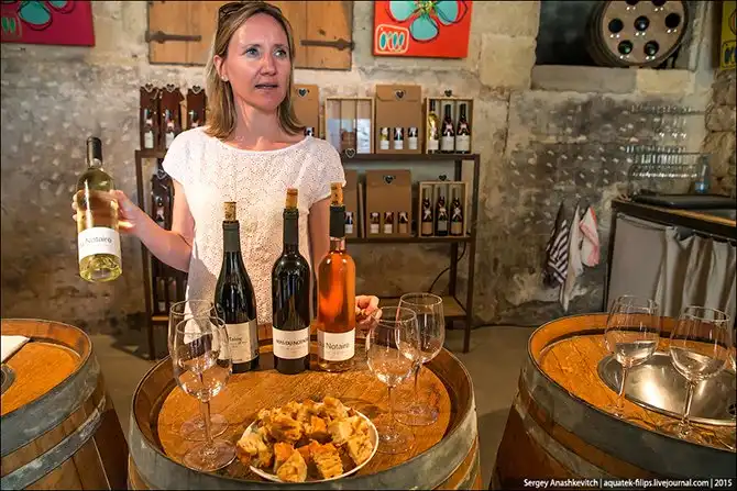 Корабль на прокат и путешествие по Франции