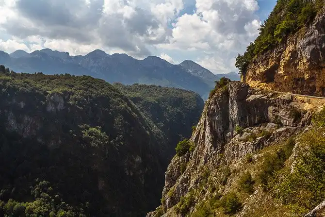 Затерянный мир в Черногории