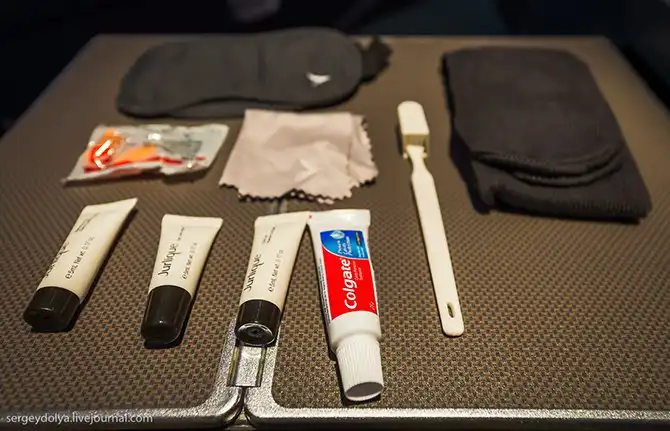 Как тренируют бортпроводников?