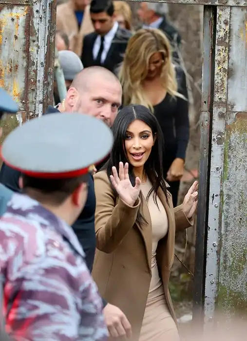 Ким Кардашьян с супругом Канье Уэстом, дочерью Норт и сестрой Хлои побывала в Армении