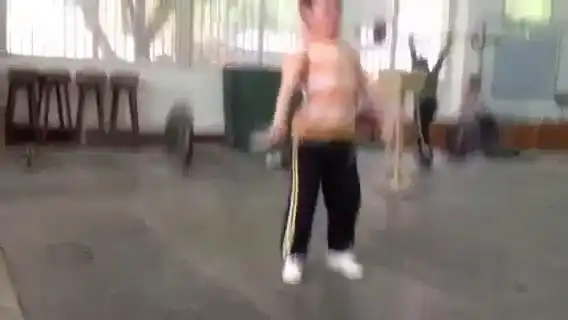 8-летний тяжелоатлет.