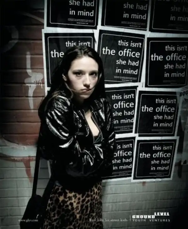 Социальная реклама против проституции.