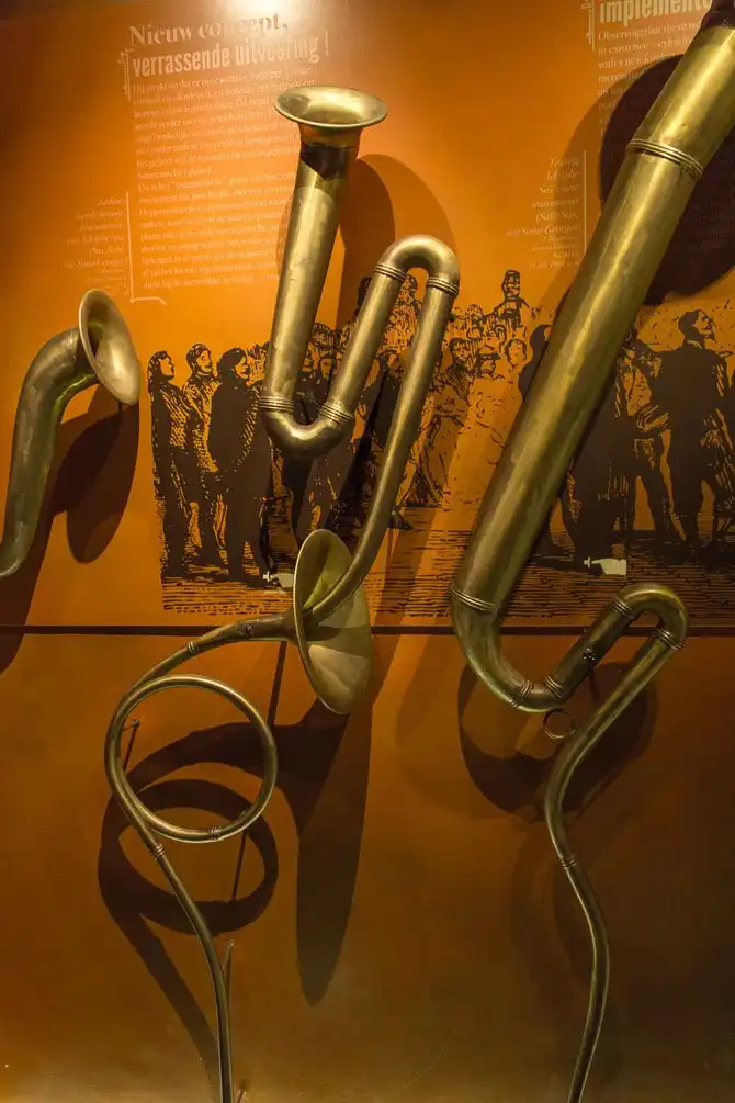 Адольф Сакс и его родной город