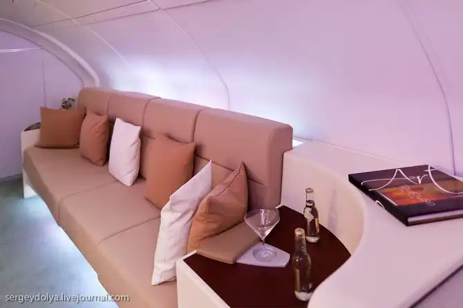 Как строят А380 и как они выглядят внутри