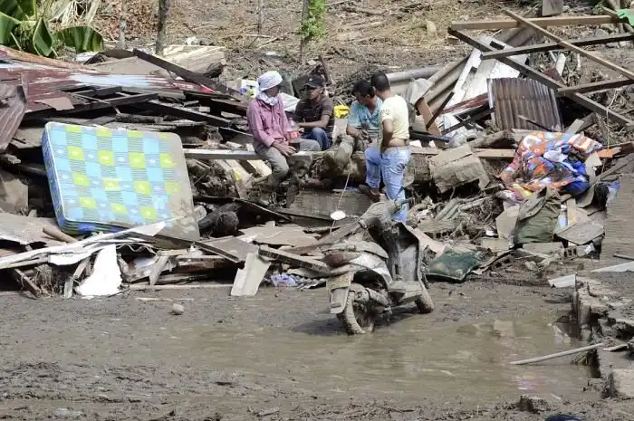 В Колумбии сошел оползень, погибли десятки человек