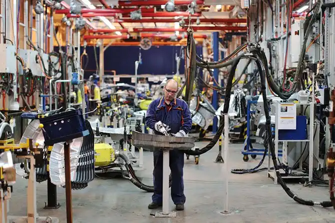 Как собирают в России новые Ford Mondeo