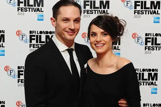 Знаменитости, которые нашли любовь на съемках