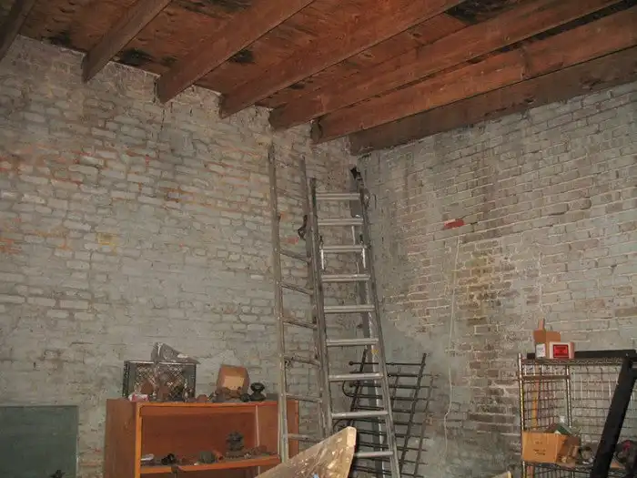 Отличная малогабаритная квартира в помещении бывшего склада