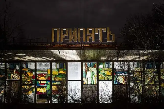 16 заброшенных мест