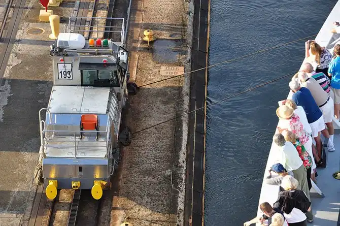 Как устроен Панамский канал