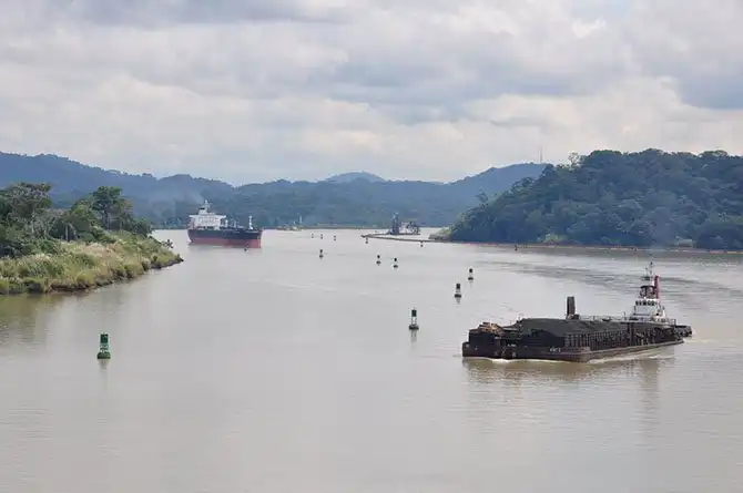 Как устроен Панамский канал