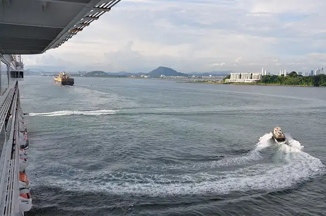 Как устроен Панамский канал