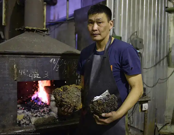 Как делают якутские ножи