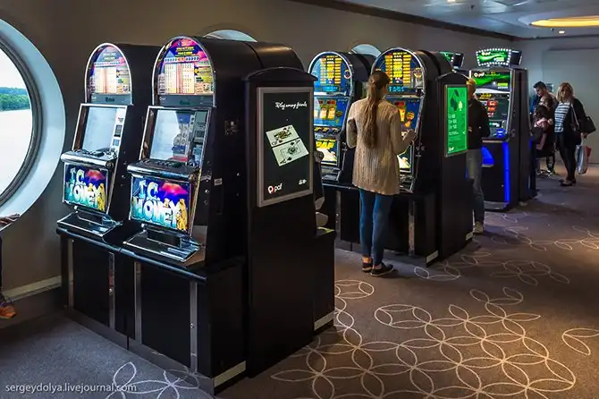 Как устроен самый современный паром на Балтике