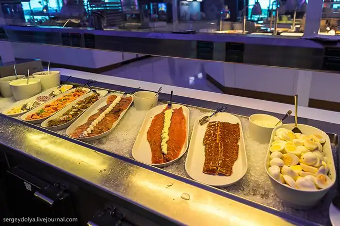 Как устроен самый современный паром на Балтике