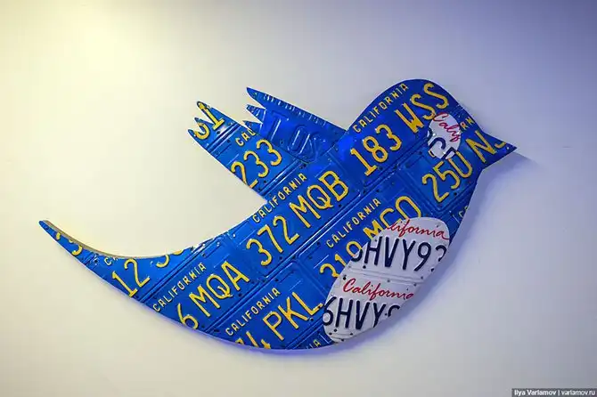 Прогулка по офису