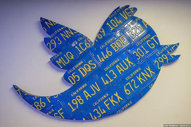 Прогулка по офису