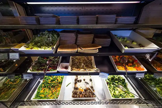 Прогулка по офису